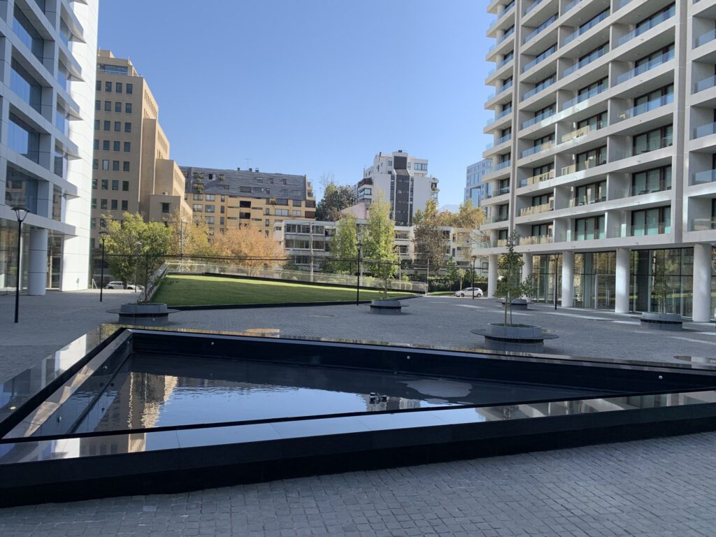 isidora23-switch-345-agua